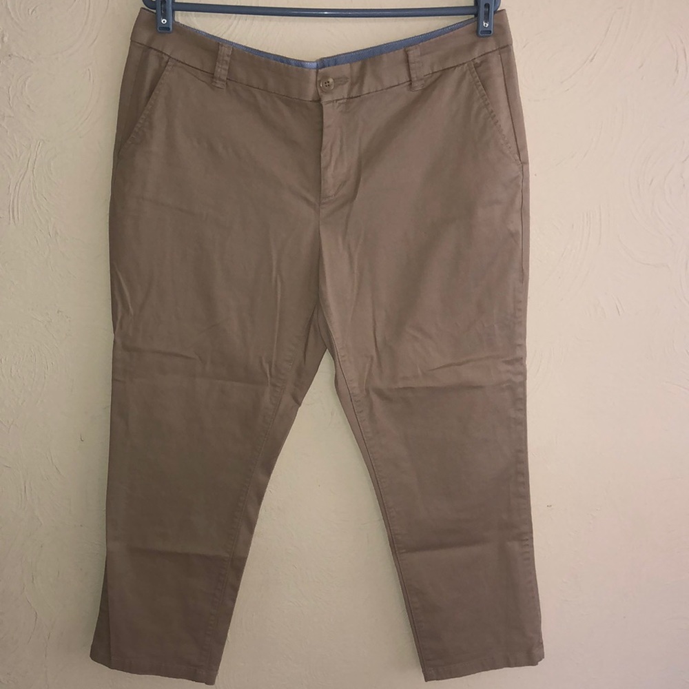 JCP khaki capris